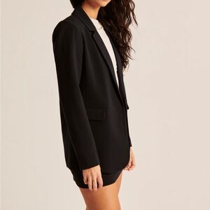 Abercrombie Women’s Black Classic Suiting Blazer Size Extra Small (Oversized)
